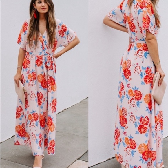 Collective Concepts wrap maxi dress - Picture 2 of 4